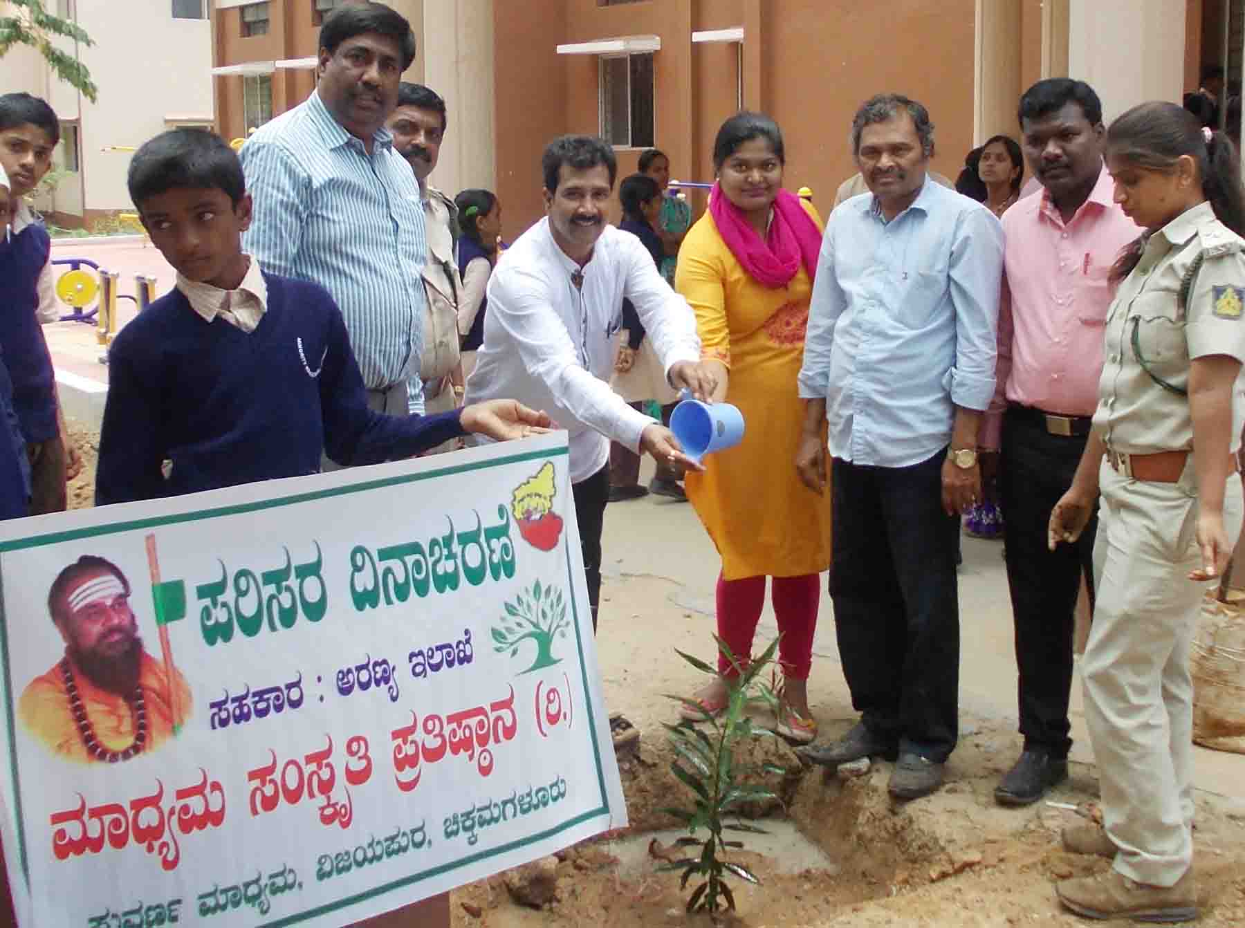 ಸಸ್ಯ ಸಂಪತ್ತು ನಾಡಿನ ಪ್ರಗತಿಯ ನಿಜವಾದ ಮಾನದಂಡ: ಚಟ್ನಳ್ಳಿ ಮಹೇಶ್